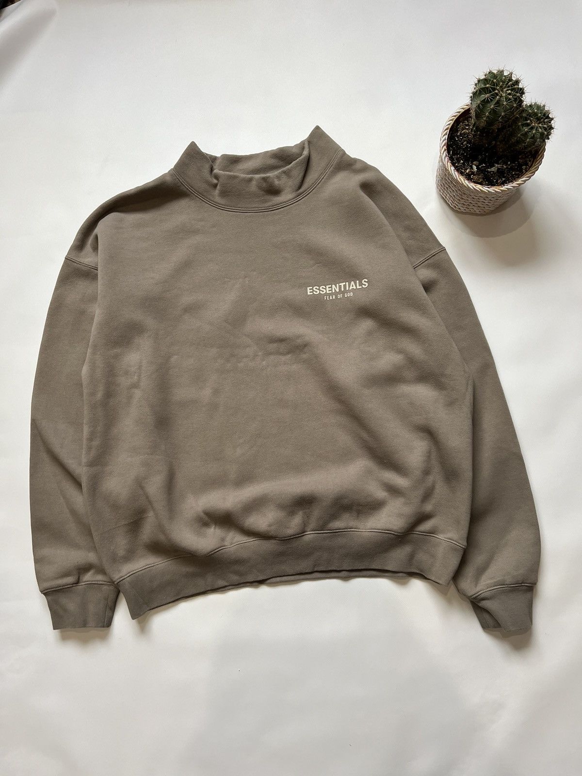 Fear of God Fear of God Essentials Beige Sweatshirt Brown Size US L / EU 52-54 / 3 - 1 Thumbnail