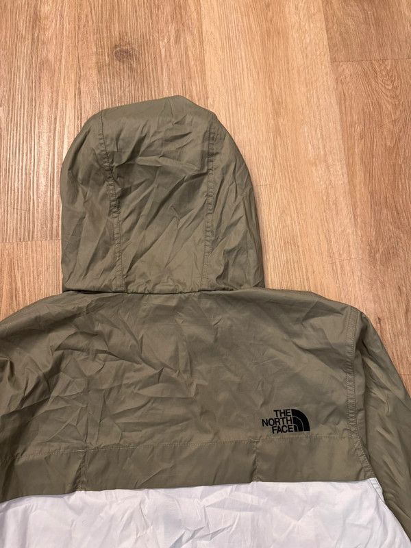 The North Face The North Face Windbreaker jacket M like new Size US M / EU 48-50 / 2 - 5 Thumbnail