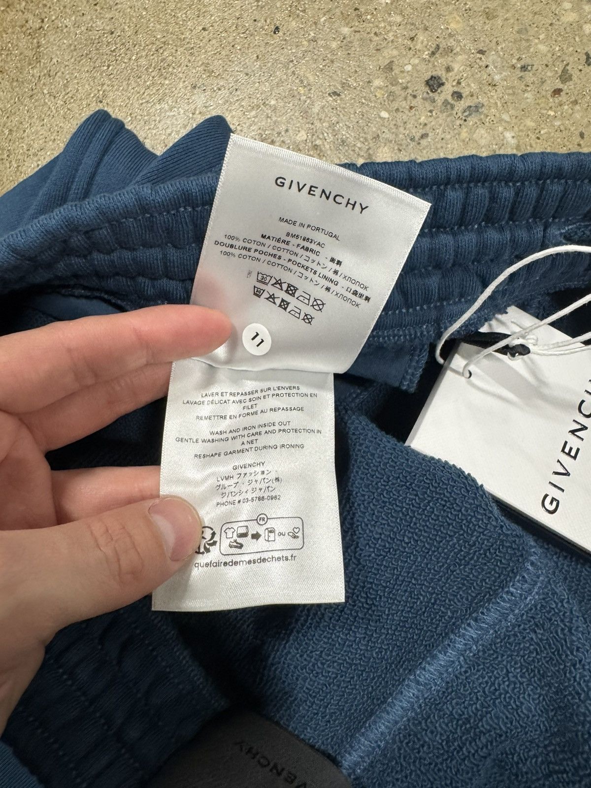 Givenchy Givenchy Logo Printed Sweatshorts NEW 900$ Size US 32 / EU 48 - 7 Thumbnail