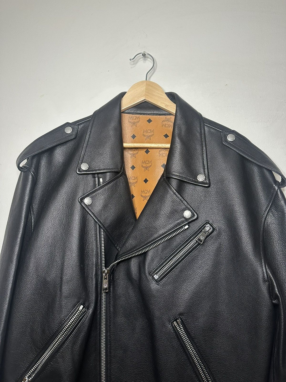 MCM MCM Motorcycle Style Leather Jacket Size US M / EU 48-50 / 2 - 2 Thumbnail