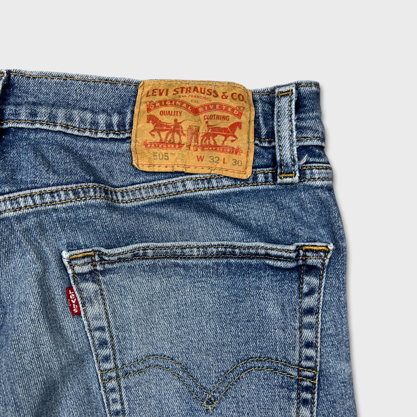Levi's × Vintage Levi's 505 Jeans 32x30 Regular Fit Distressed Denim Pants Size US 32 / EU 48 - 6 Thumbnail