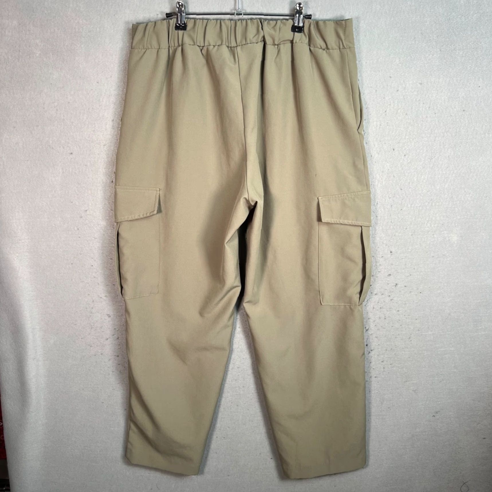Zara Zara Beige Wide-Leg Cargo Pants XL Elastic Waist Women Size 40" / US 18 - 2 Thumbnail