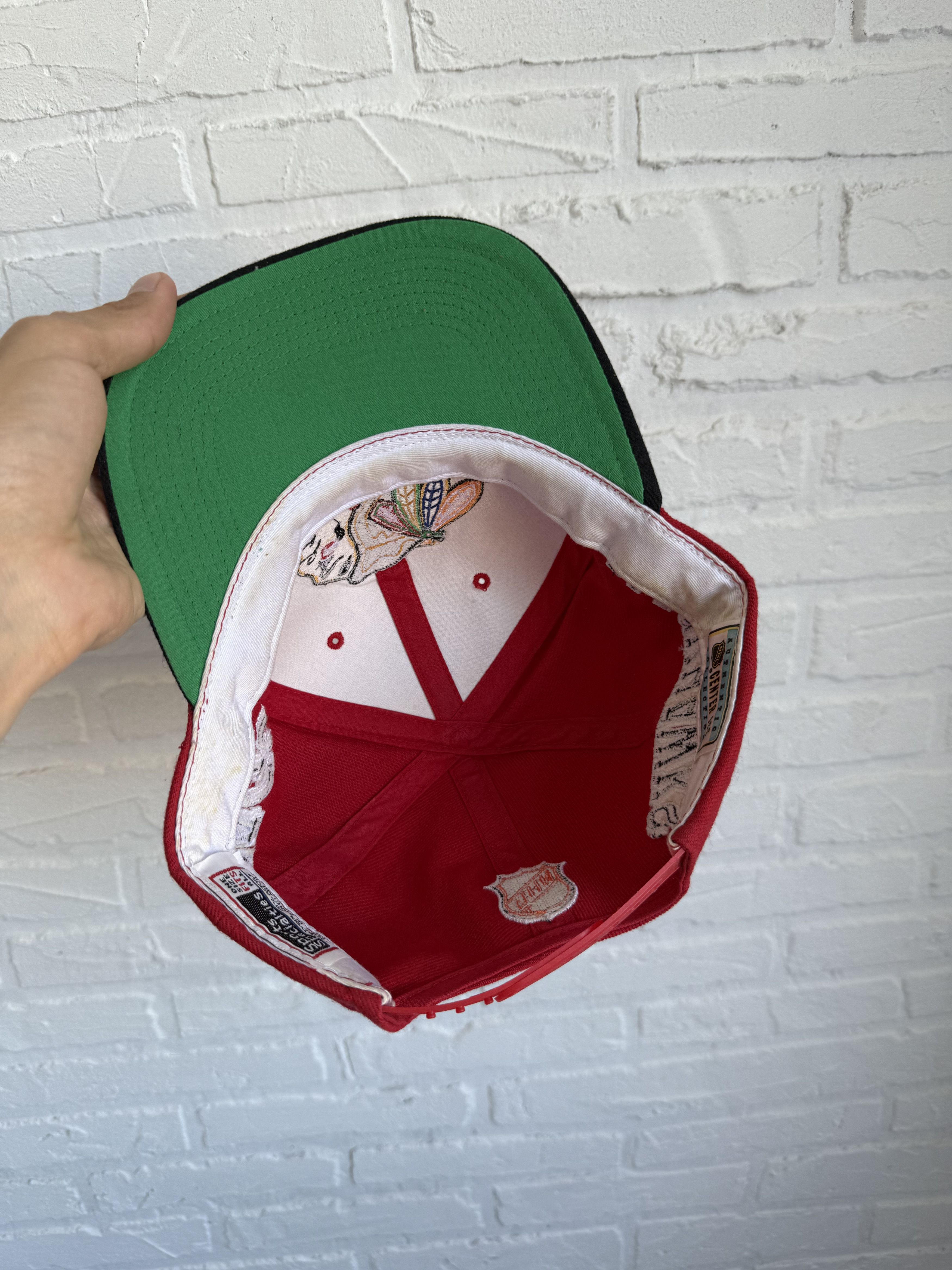 NFL Vintage 90s Chicago Blackhawks Nfl cap Size ONE SIZE - 5 Thumbnail