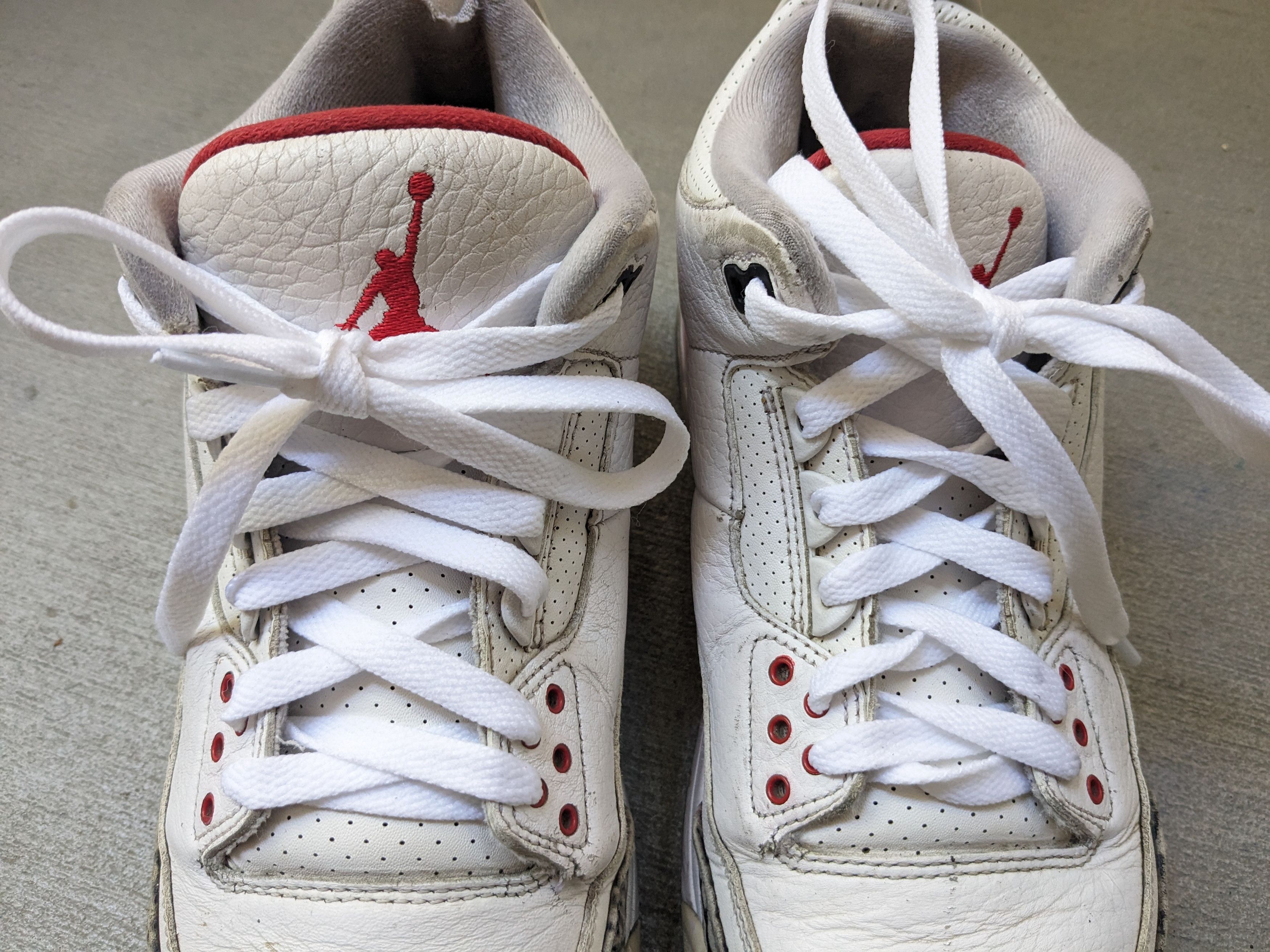 Jordan Brand Nike Air Jordan 3 Retro Katrina Hall of Fame 136064-116 Size US 9.5 / EU 42-43 - 4 Thumbnail