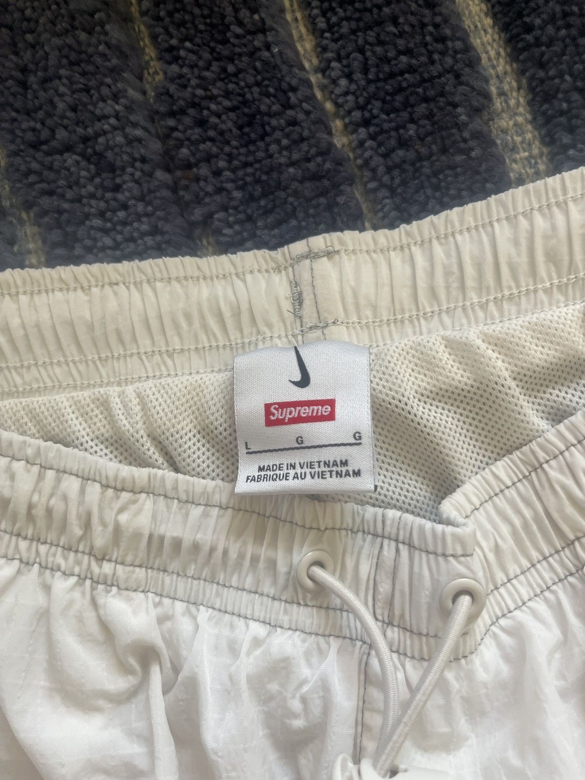 Nike × Supreme Supreme nike track pant Size US 34 / EU 50 - 2 Thumbnail