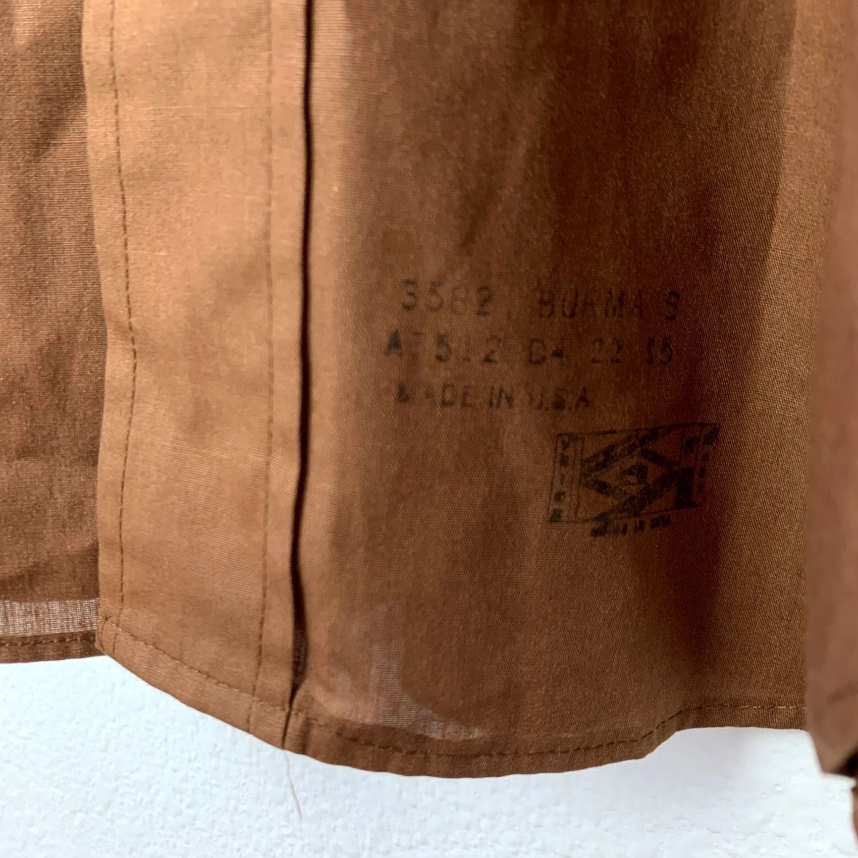 Vintage VINTAGE Arrow Kent Collection Brown Disco Short Sleeve Button Up Shirt 15 Size US M / EU 48-50 / 2 - 2 Thumbnail