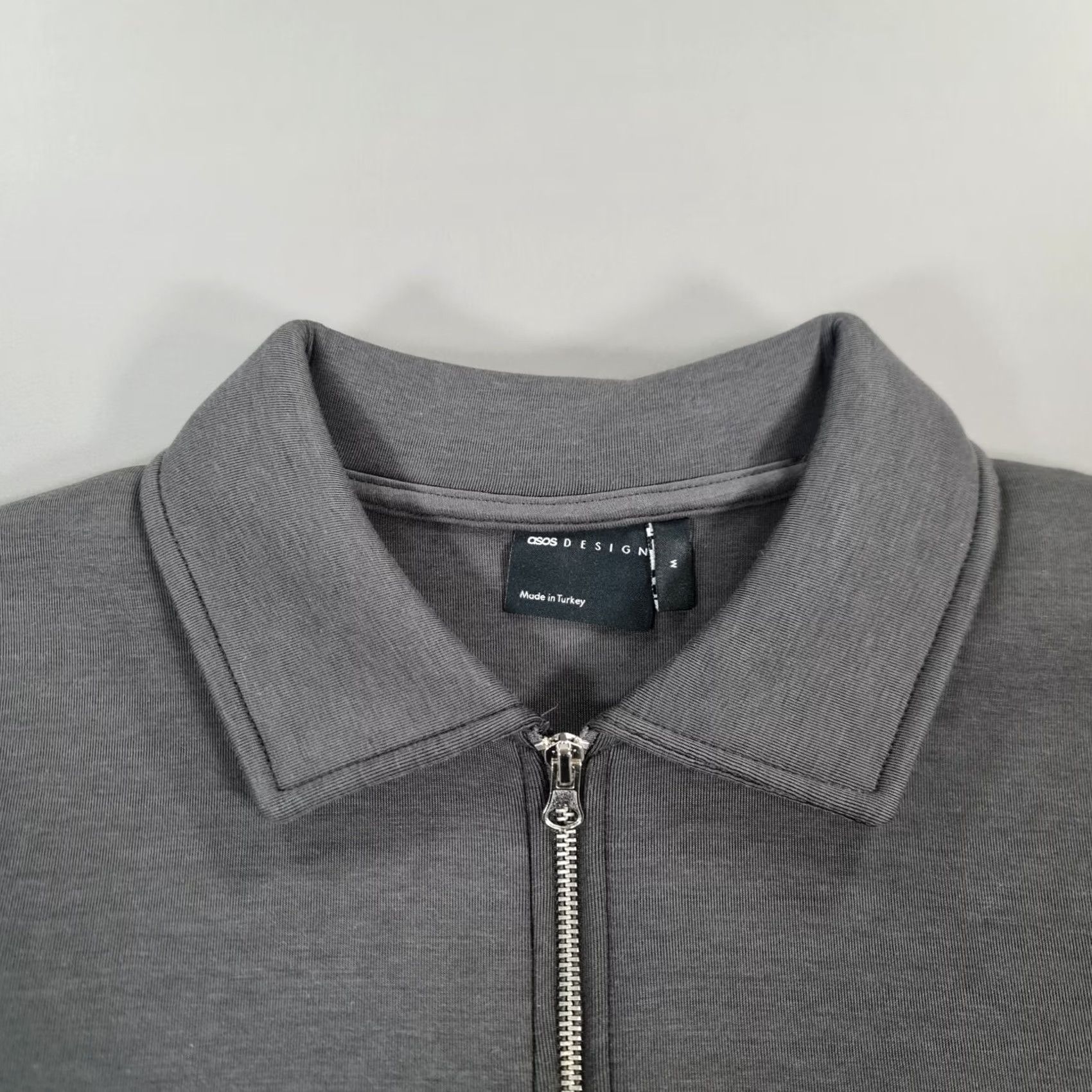 Asos ASOS Design Mens Sweatshirt Grey Medium Oversized Fit Zip Neck Collared Size US M / EU 48-50 / 2 - 2 Thumbnail