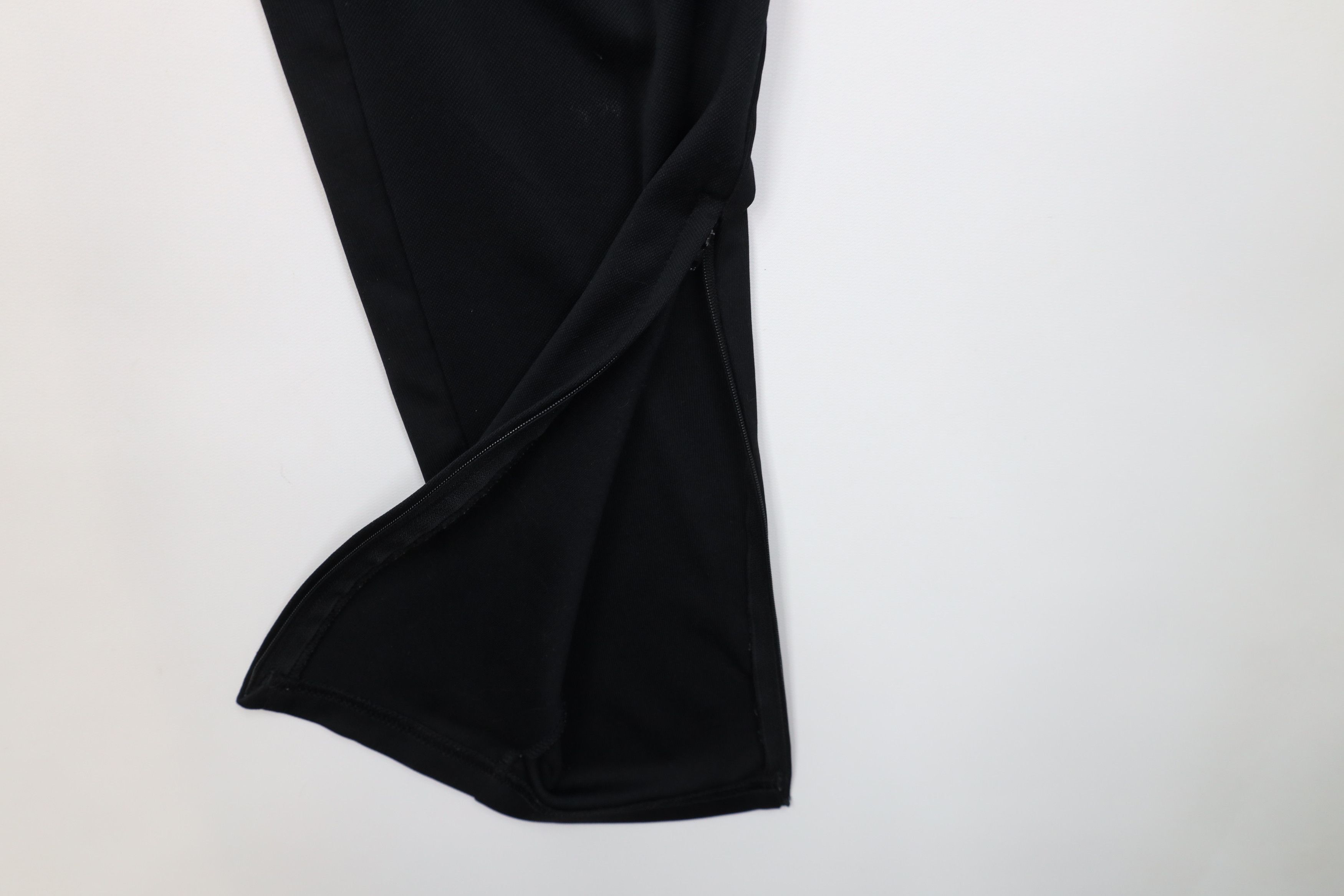 Adidas Vintage Y2K Adidas Tapered Leg Running Soccer Warm Up Pants Size US 34 / EU 50 - 7 Thumbnail