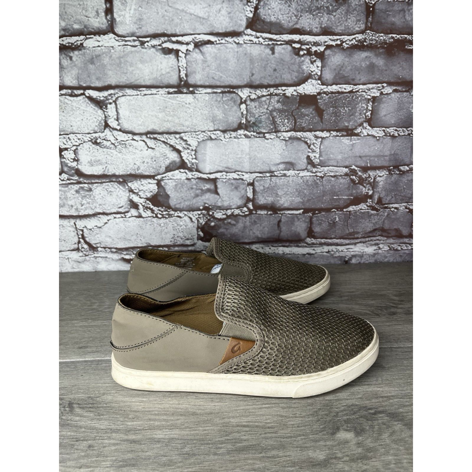 Olukai OluKai Pehuea Slip On Loafers Clay Brown Mesh Beach Shoes Wo Size US 6 / IT 36 - 14 Thumbnail