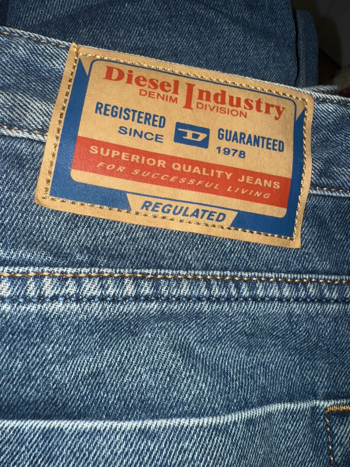 Diesel Diesel 1980 D-EEPER Relaxed Jeans (31x32) Size US 31 - 3 Thumbnail
