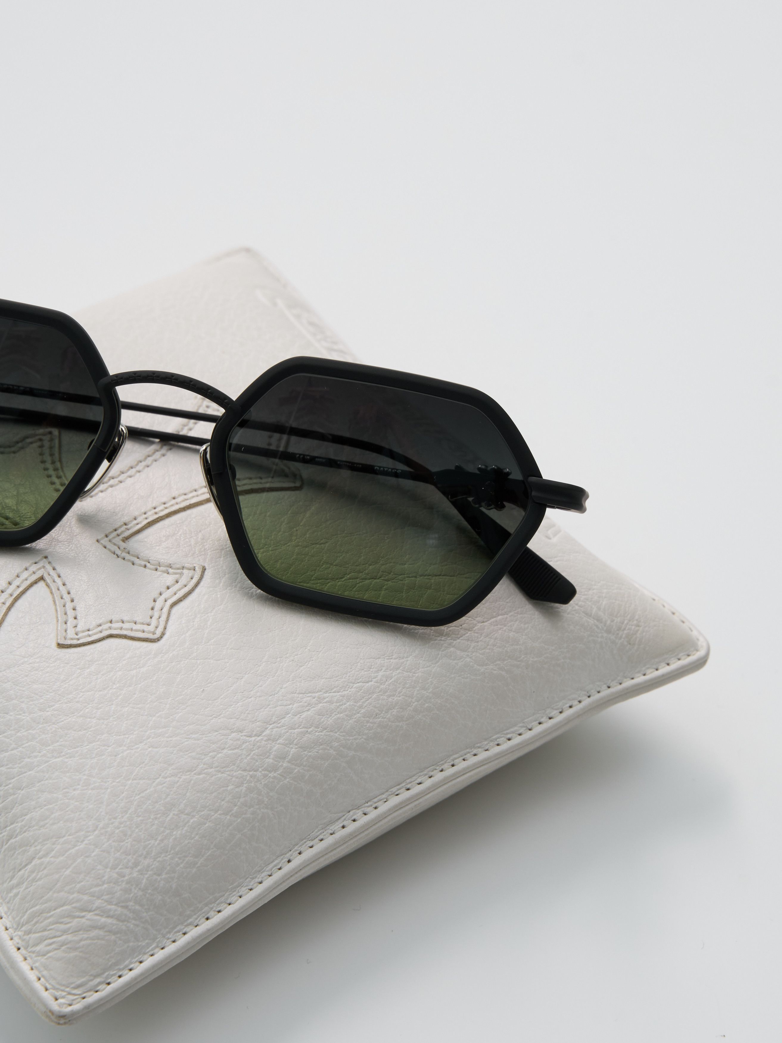 Chrome Hearts CHROME HEARTS DATASS Matte Black Size ONE SIZE - 3 Thumbnail