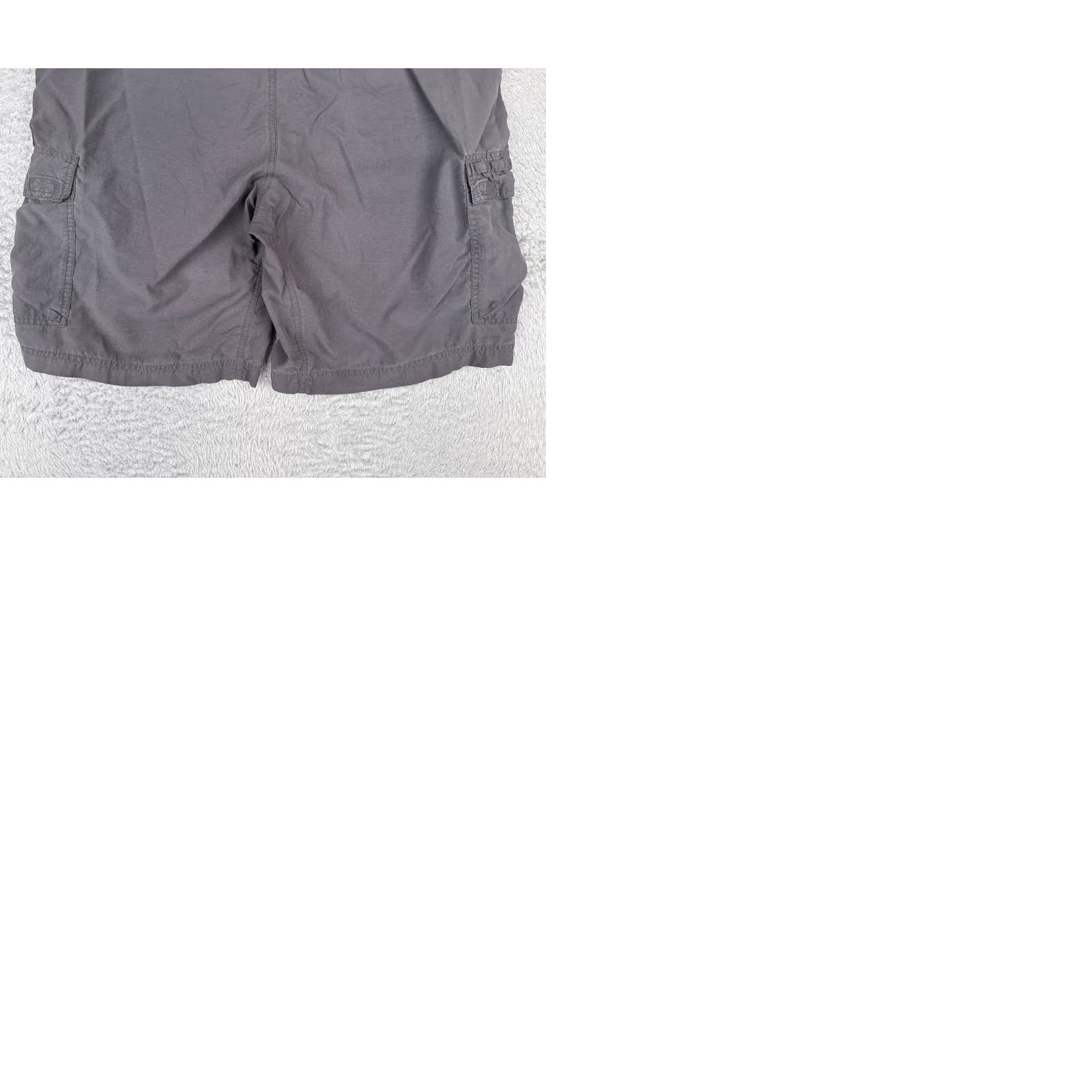 The North Face The North Face Men Shorts Cargo Gray 100% Nylon Stowable Large L 38x10 Pockets Zip Read Size US 33 - 10 Thumbnail