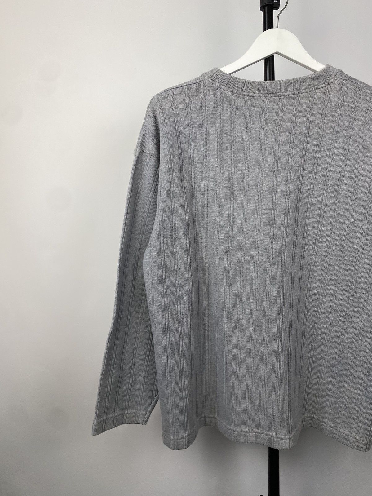 Nike × Vintage Vintage 90s Nike V-Neck sweatshirt sweater Size US M / EU 48-50 / 2 - 11 Thumbnail