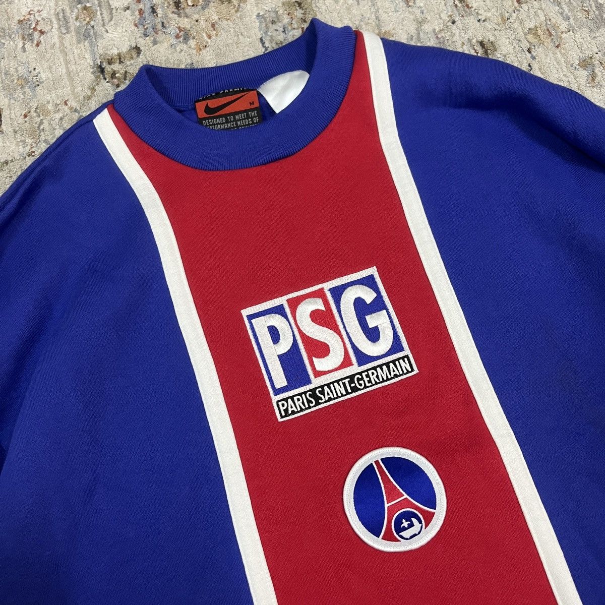 Nike Vintage Nike Paris Saint-Germain 1995/96 Size US M / EU 48-50 / 2 - 5 Thumbnail