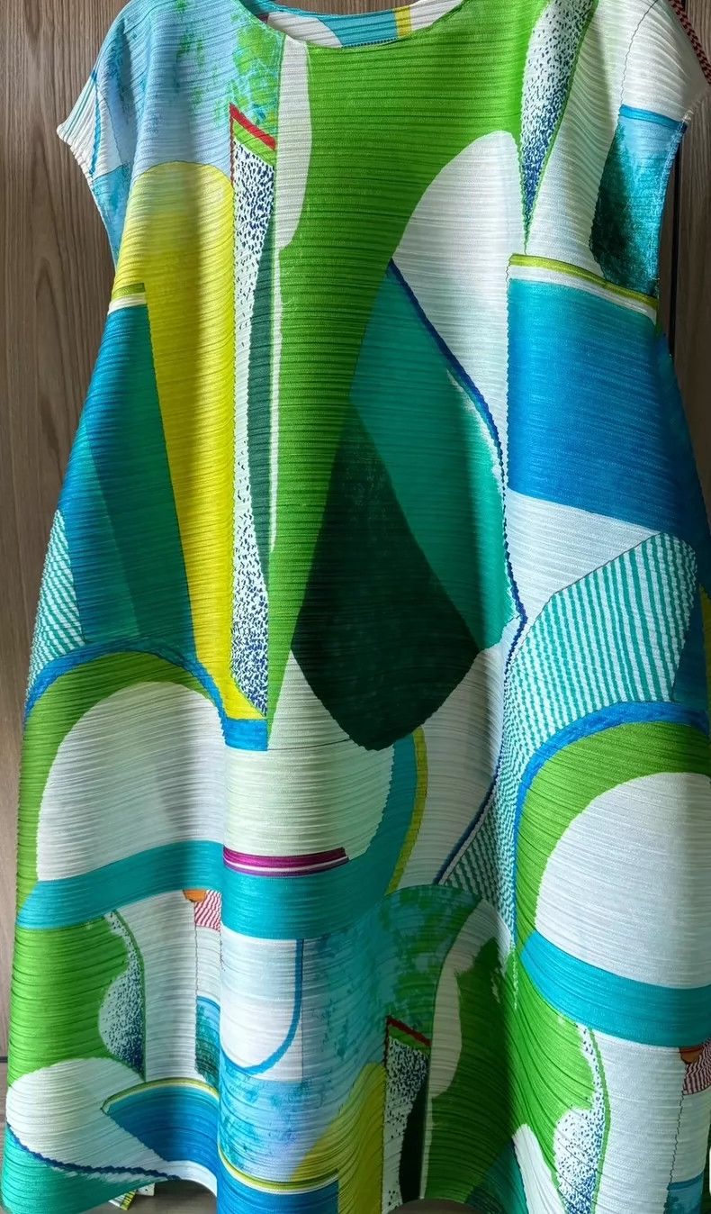 Pleats Please Issey Miyake Issey Miyake size:3 Green Windmill pleated dress Size S / US 4 / IT 40 - 1 Thumbnail