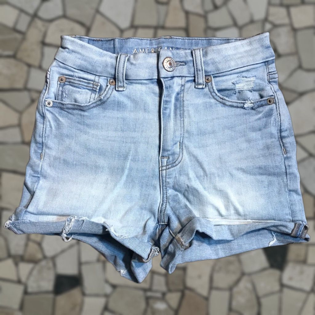 American Eagle Outfitters VINTAGE American Eagle Outfitters Shorts Womens Light Blue 00 Curvy Hi Rise Shortie Denim 9.5 Rise 2.5 Inseam Stretch Cuffed Pockets Flat Front Size 24" / US 00 / IT 34 - 1 Thumbnail