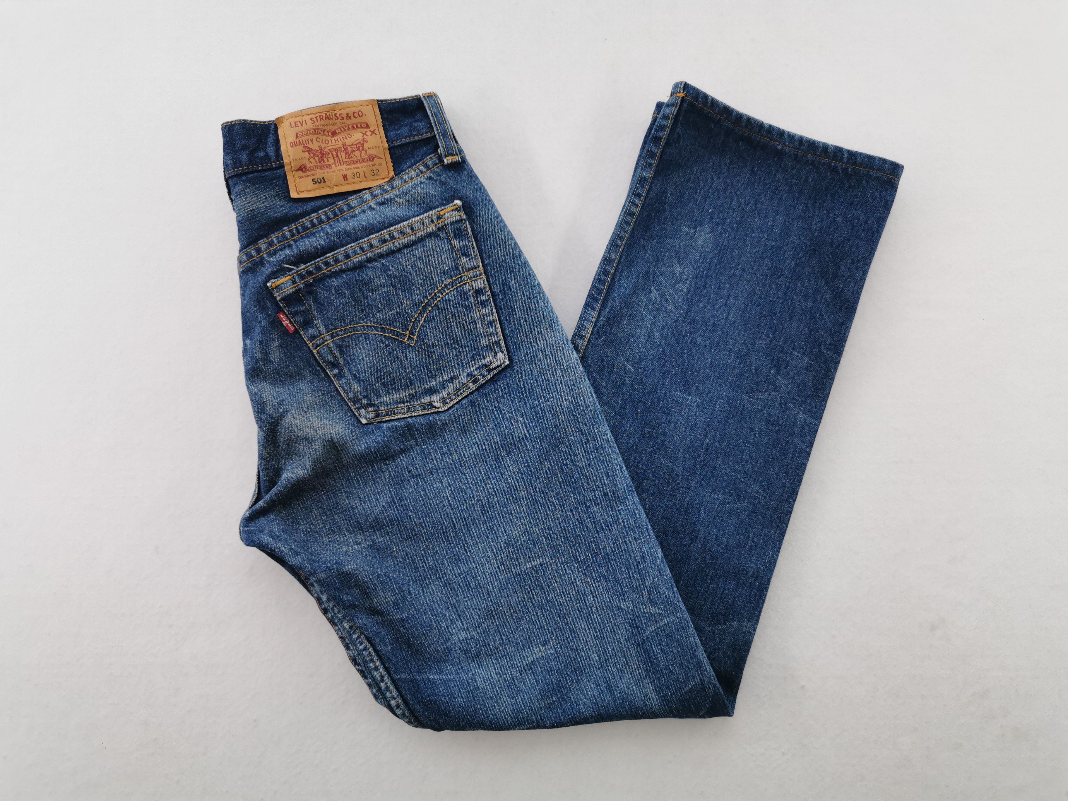 Levi's Vintage Levis Lot 501 Denim Jeans Made In USA Size 27/30x32 Size US 27 - 1 Thumbnail