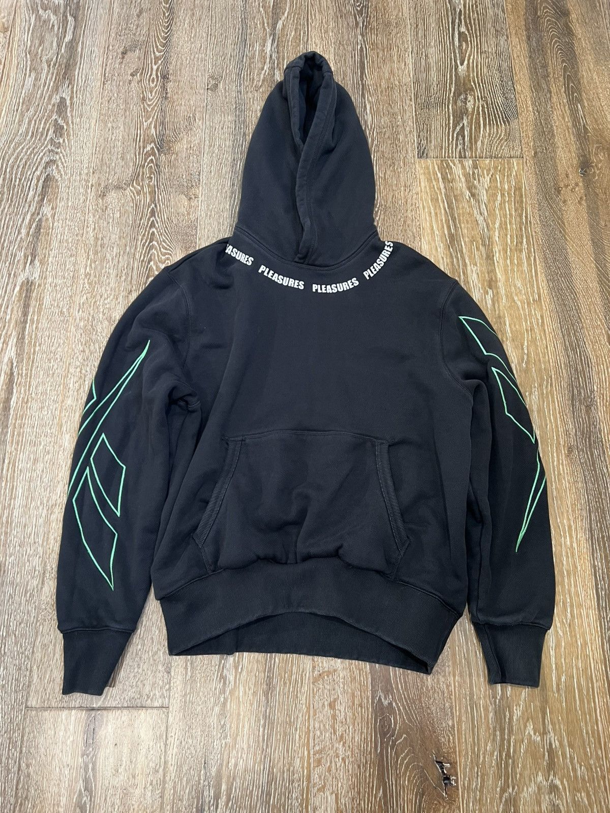 Pleasures × Reebok Pleasures reebok hoodie Size US M / EU 48-50 / 2 - 1 Thumbnail