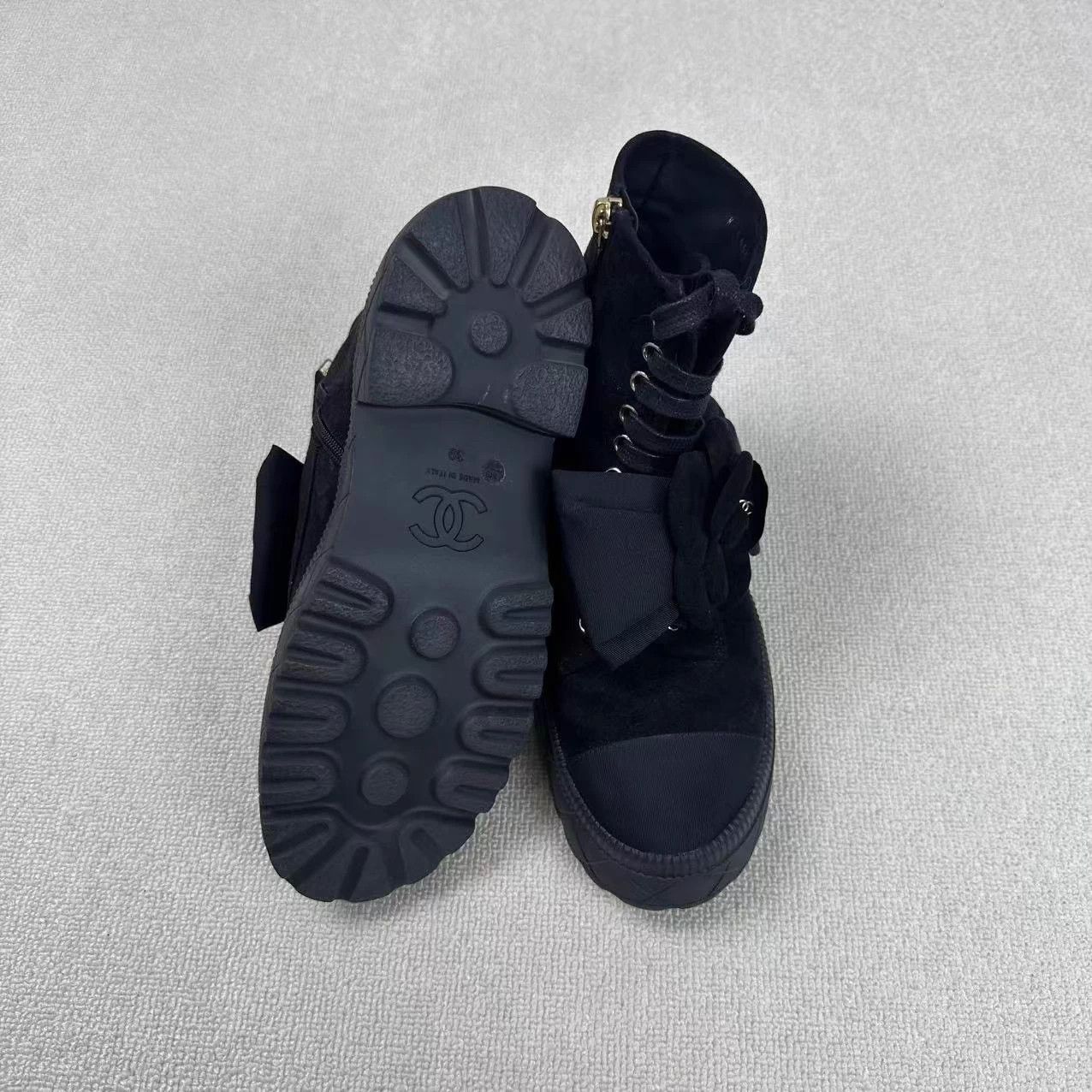 Chanel Chanel suede Camellia platform shoes EUR39 MINT Size US 8 / IT 38 - 5 Thumbnail