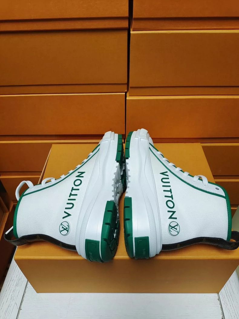 Louis Vuitton Louis Vuitton Louis Vuitton Women's Sneakers Size 35-2506 Size US 5 / IT 35 - 6 Thumbnail