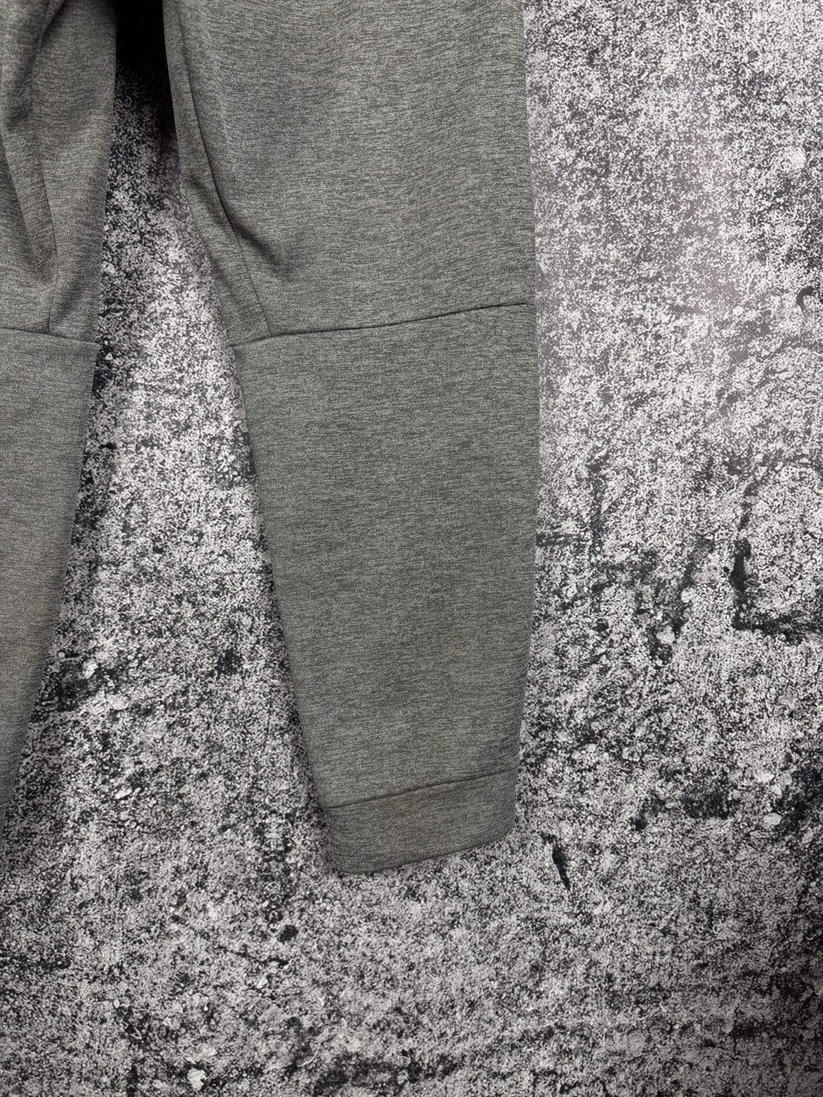 Nike Nike Therma Tracksuit Set Hoodie Joggers Swoosh Logo XL Size US XL / EU 56 / 4 - 24 Thumbnail