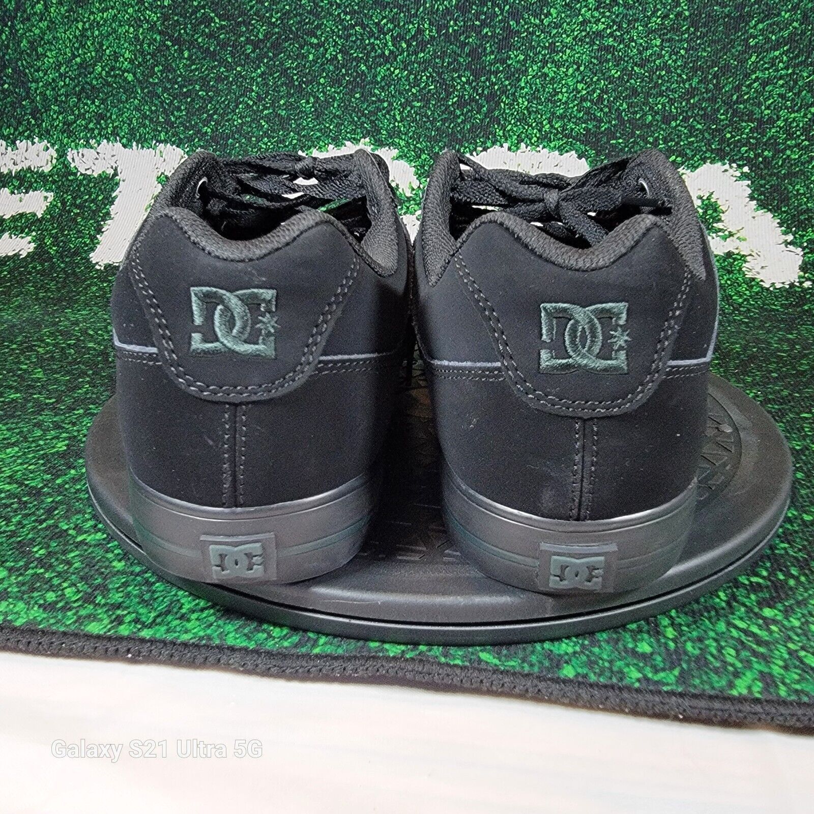 DC Shoes Pure A Skate Sneaker In Triple Black Size US 10.5