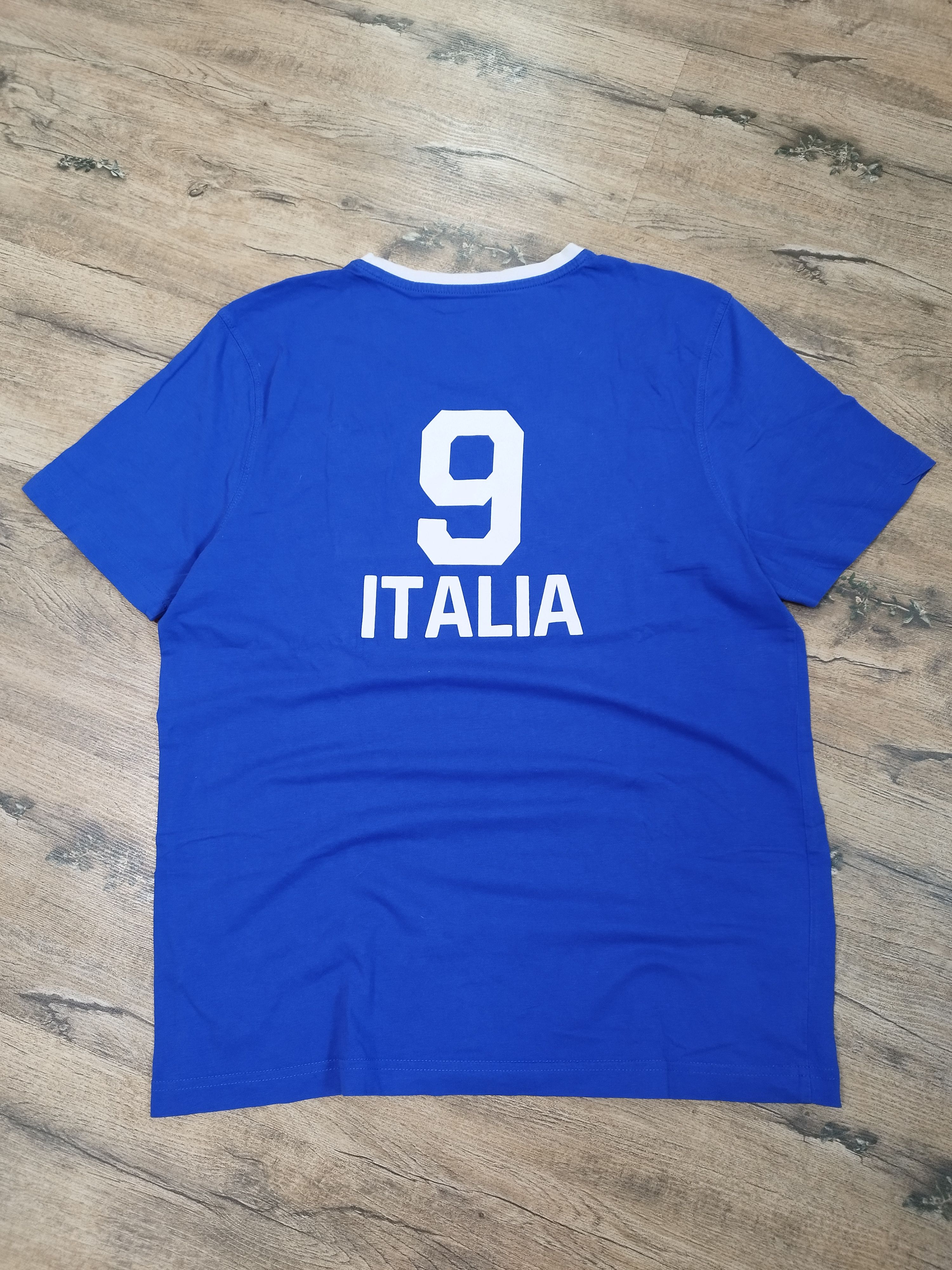 Other Italia #9 Soccer Jersey T-Shirt Size L Italy Football Tee Size US L / EU 52-54 / 3 - 2 Thumbnail