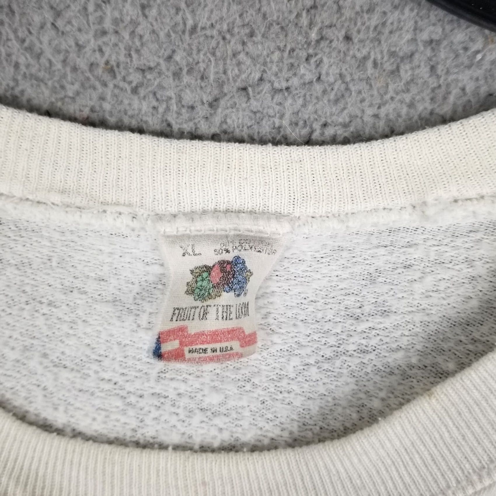 Thrasher VINTAGE Wisconsin Sweatshirt XL Mens Grunge Trashed Crewneck Pullover White Snowboard Style Size US XL / EU 56 / 4 - 6 Thumbnail