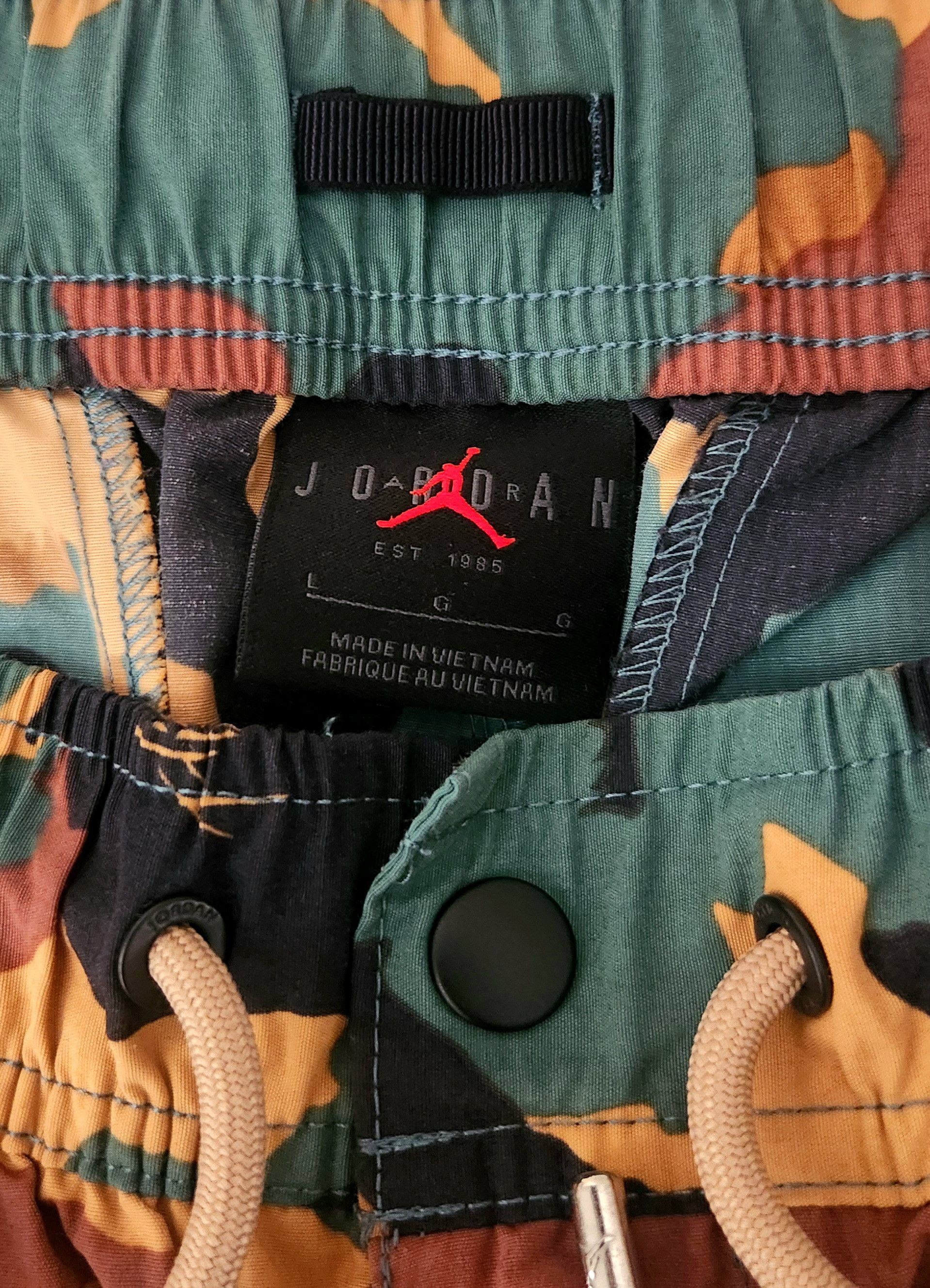 Jordan Brand × Nike Jordan X Nike Joggers SZ Large Flight Heritage Camo Cargo Size US 34 / EU 50 - 7 Thumbnail