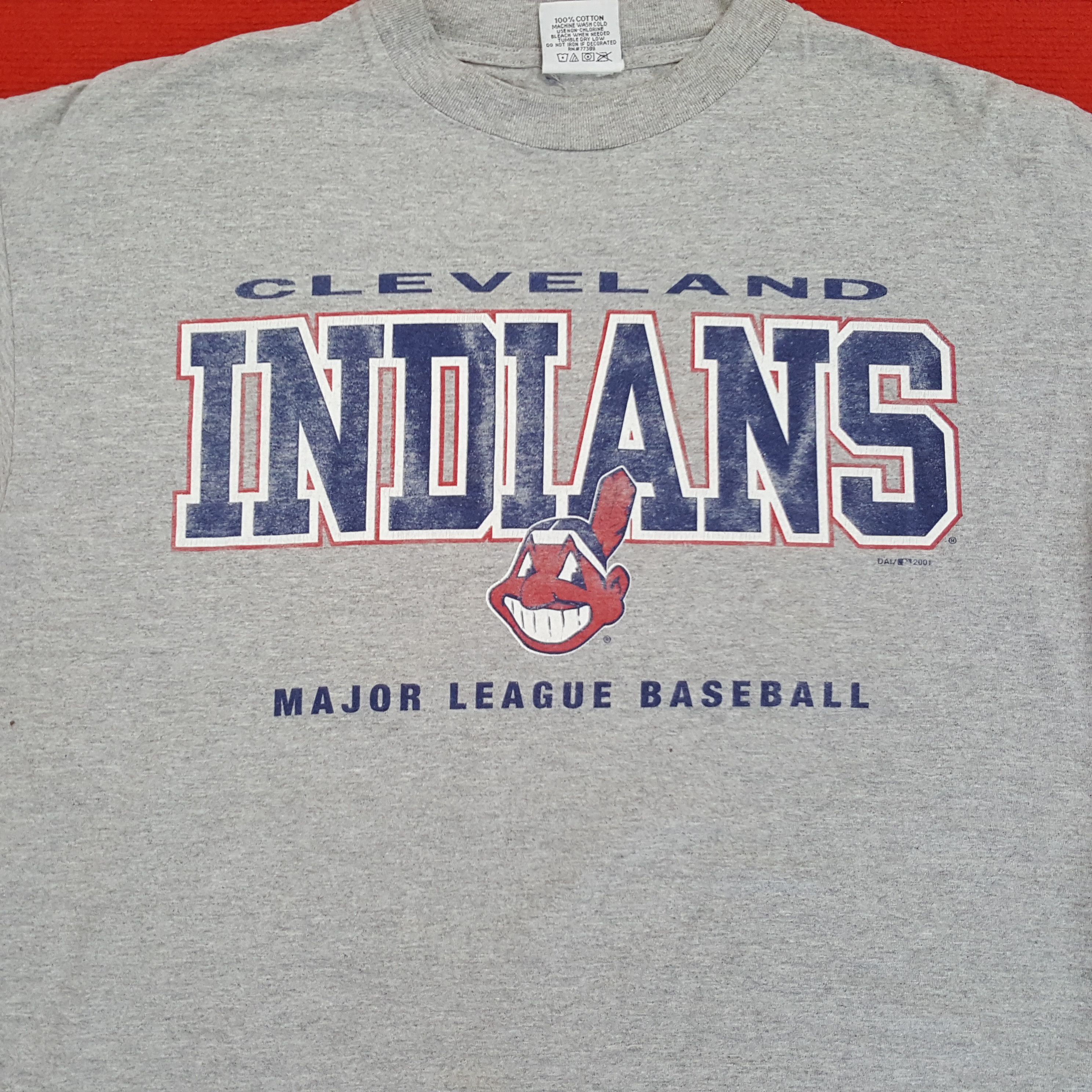 MLB × Vintage MLB Cleveland Indians Major League Baseball Vintage Tshirt Size US XL / EU 56 / 4 - 2 Thumbnail