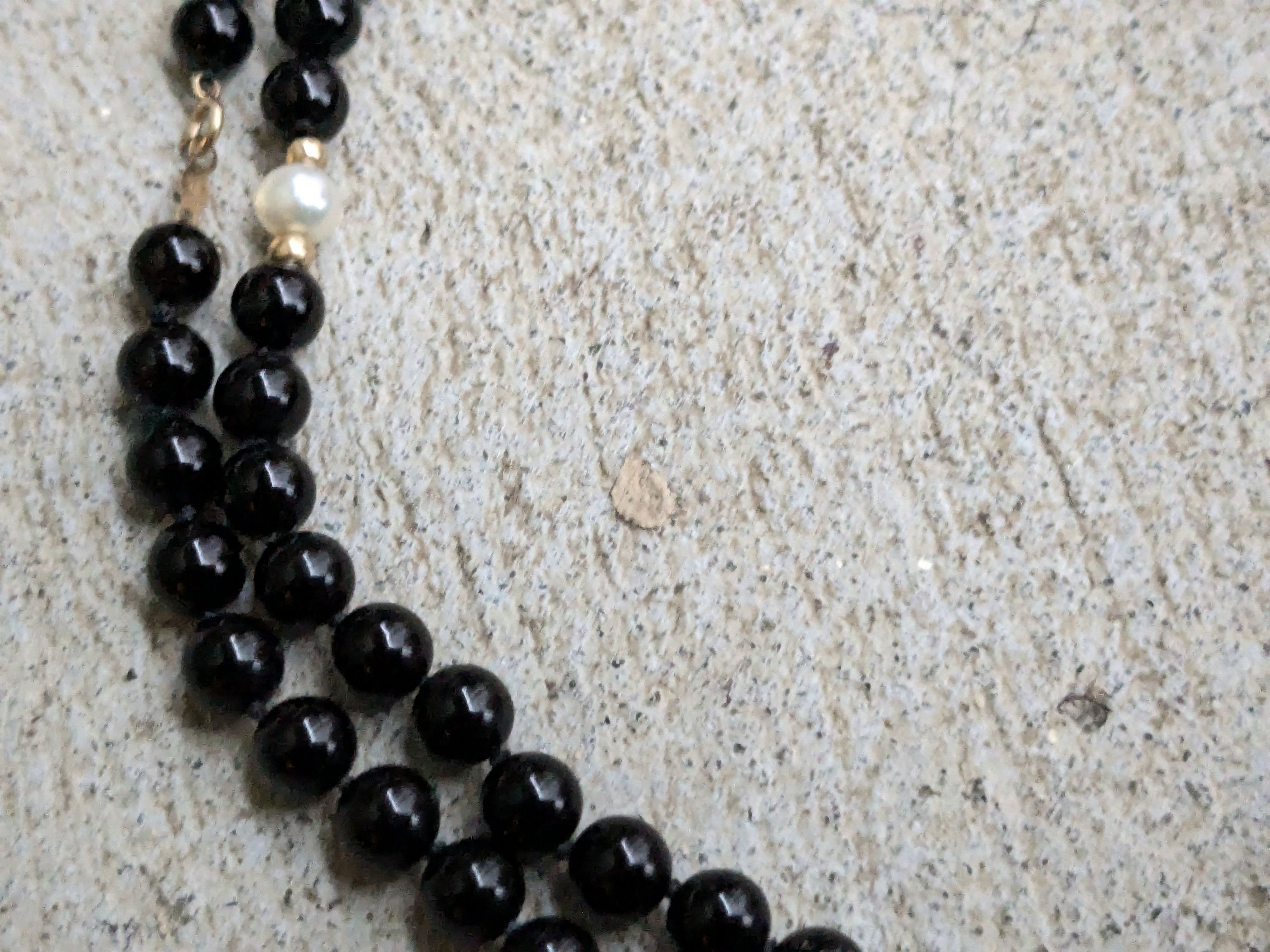 Vintage Vintage 14k Gold Onyx Necklace Beads Round Size ONE SIZE - 6 Thumbnail