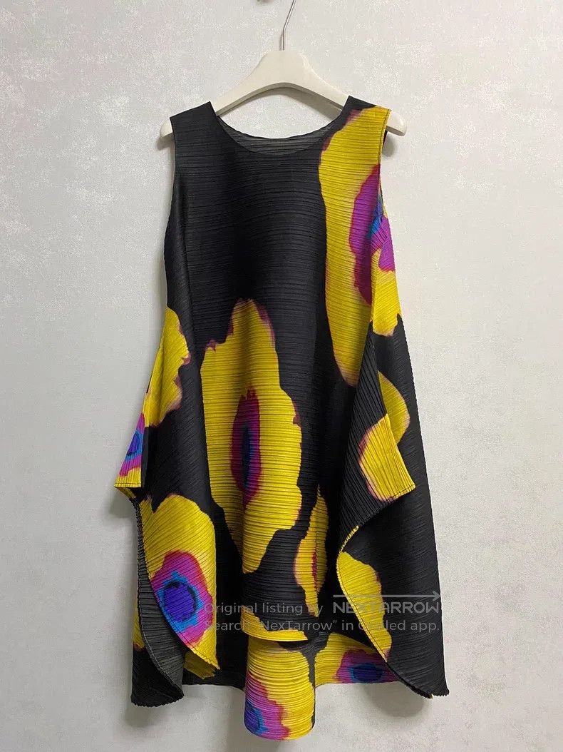 Issey Miyake Issey Miyake Sunflower Tank Dress Size L / US 10 / IT 46 - 1 Thumbnail