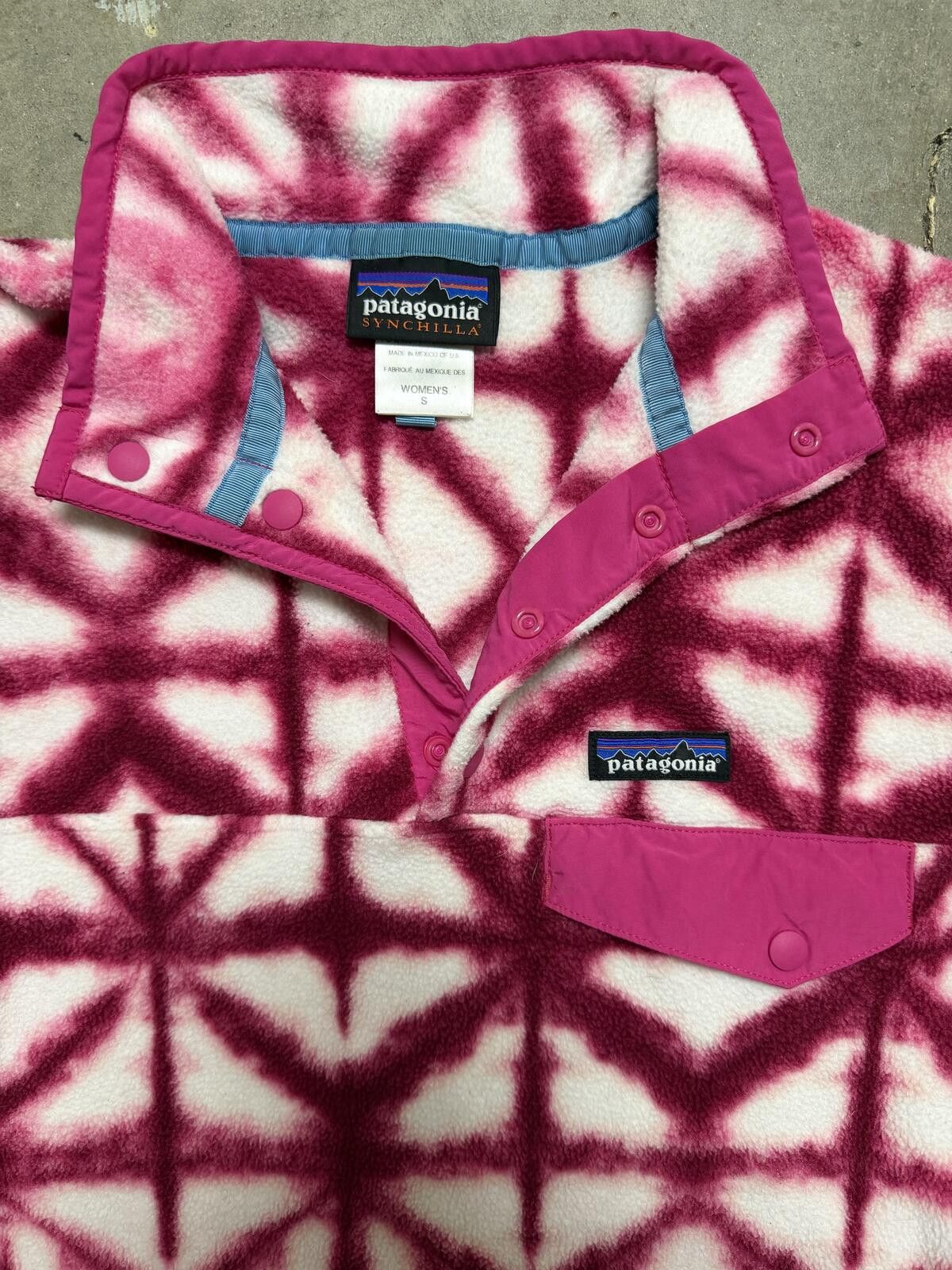 Patagonia Patagonia T Snap Synchilla Abstract Pattern Fleece Pullover Size S / US 4 / IT 40 - 2 Thumbnail