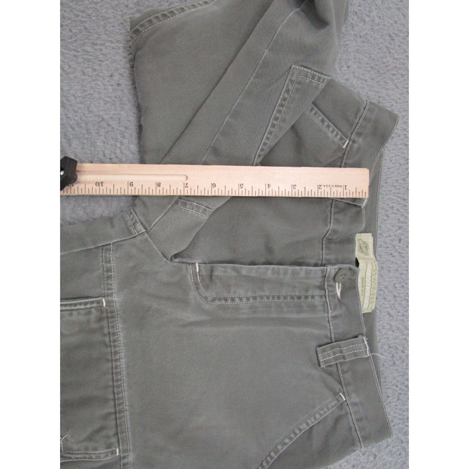 American Eagle Outfitters American Eagle Outfitters Cargo Pants Women's Size 2 Green Cotton Blend Bootcut Pockets Drawstring Button Fly Low-Travel Workwear Casual RegularRise Size 26" / US 2 / IT 38 - 7 Thumbnail