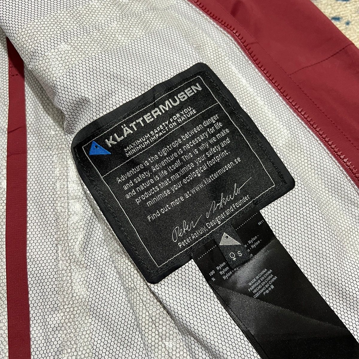 Klattermusen Klattermusen cutan jacket Size US S / EU 44-46 / 1 - 6 Thumbnail