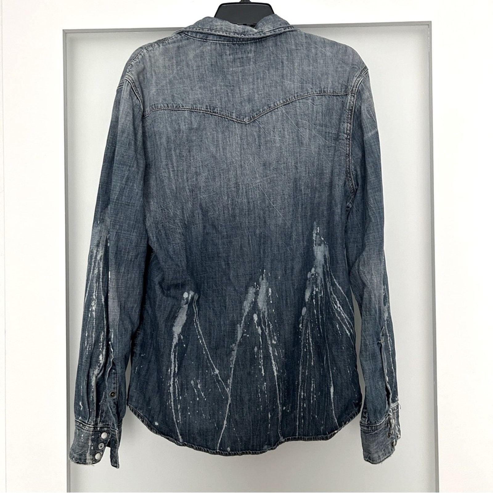 True Religion True religion Ryan western button down paint chambray top L Size US L / EU 52-54 / 3 - 7 Thumbnail