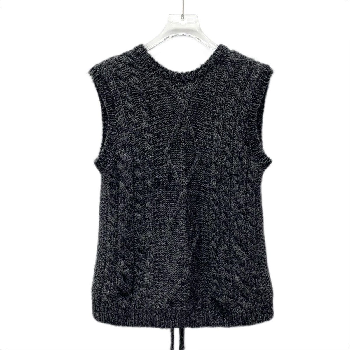 Dior Christian Dior Cable Knit Back Tie Cashmere Knit Vest K26WX Size M / US 6-8 / IT 42-44 - 1 Thumbnail