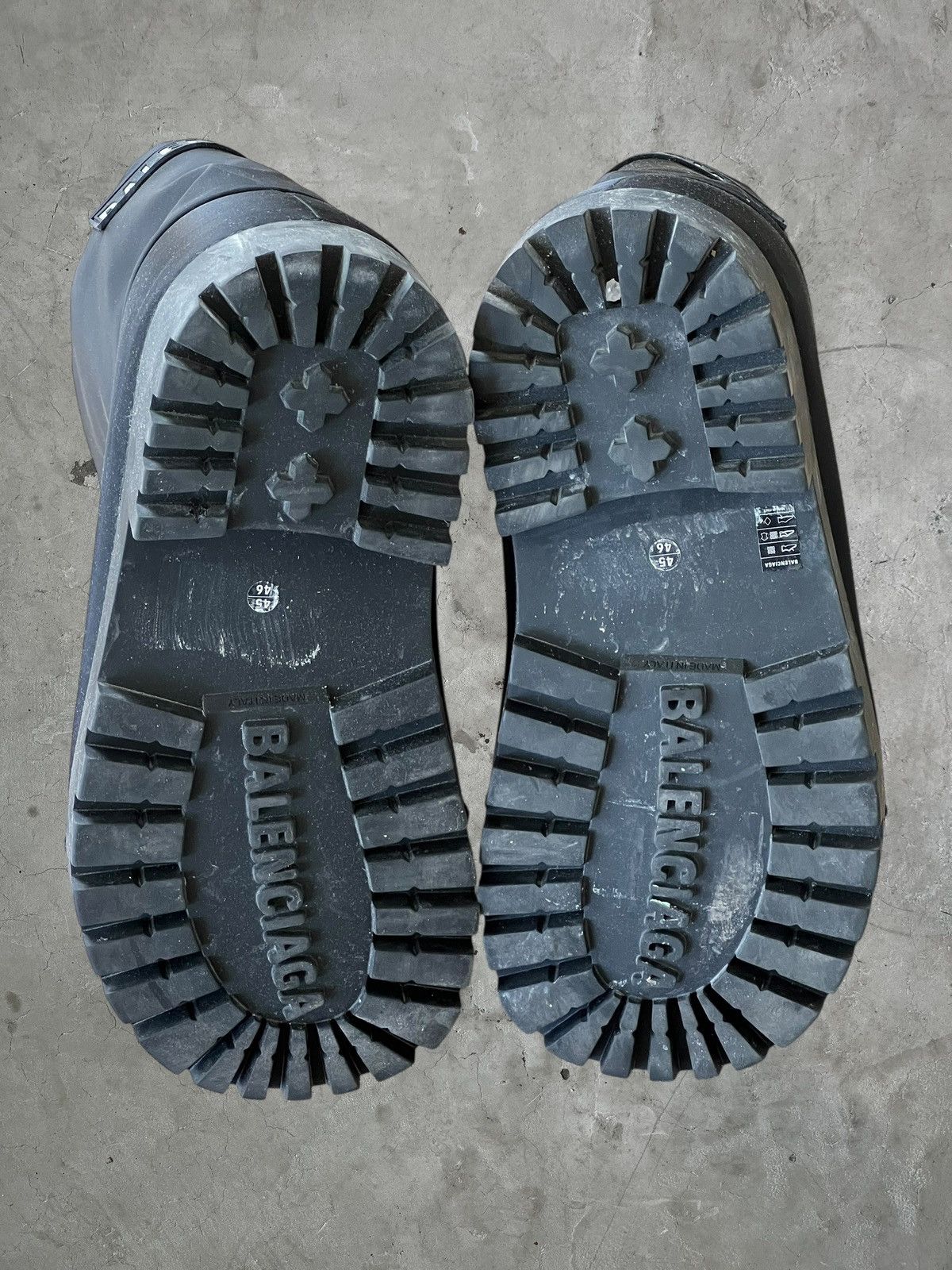 Balenciaga Balenciaga Low Alaska Boots Size US 13 / EU 46 - 7 Thumbnail