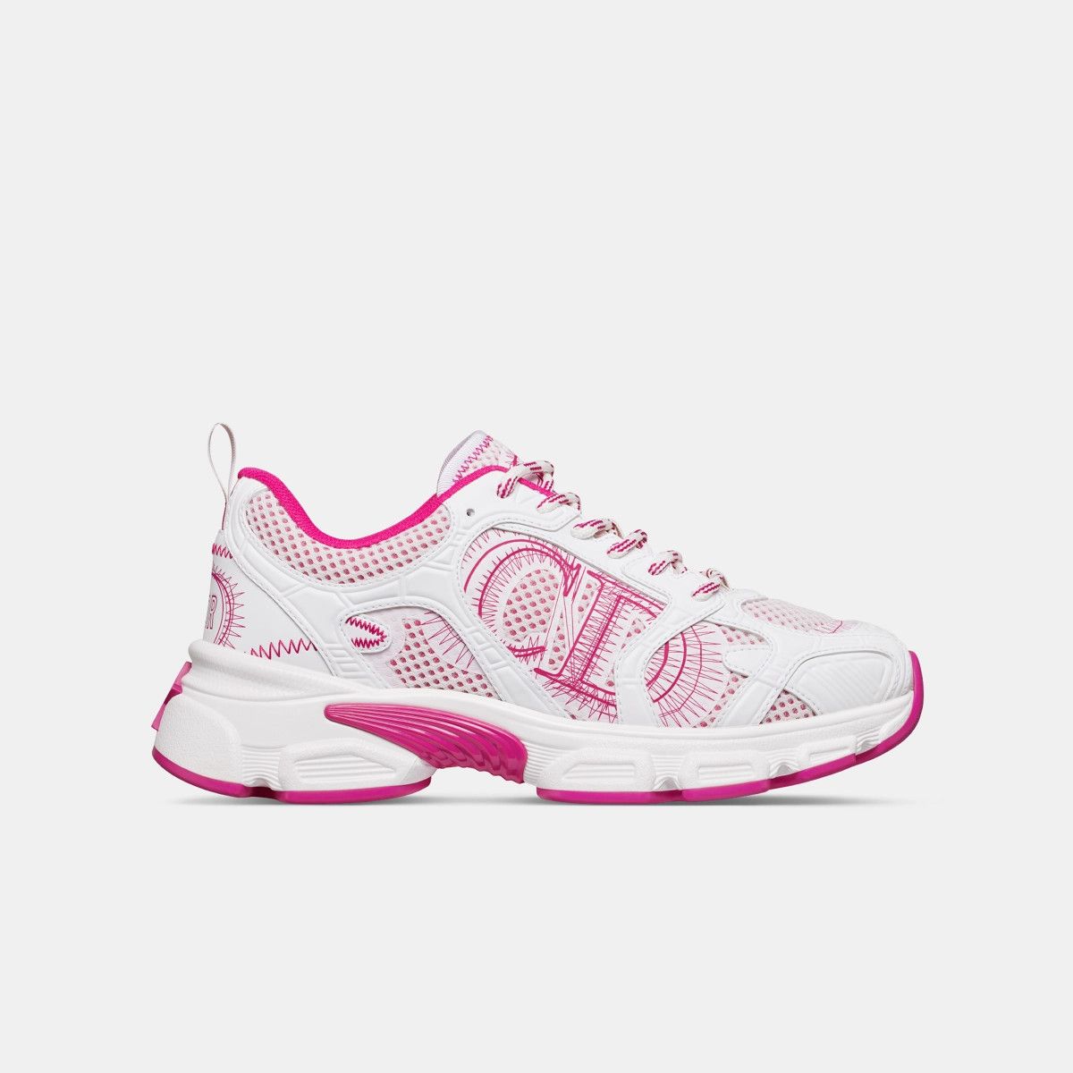 o1bcso1str0226 Chrono Sneaker in White