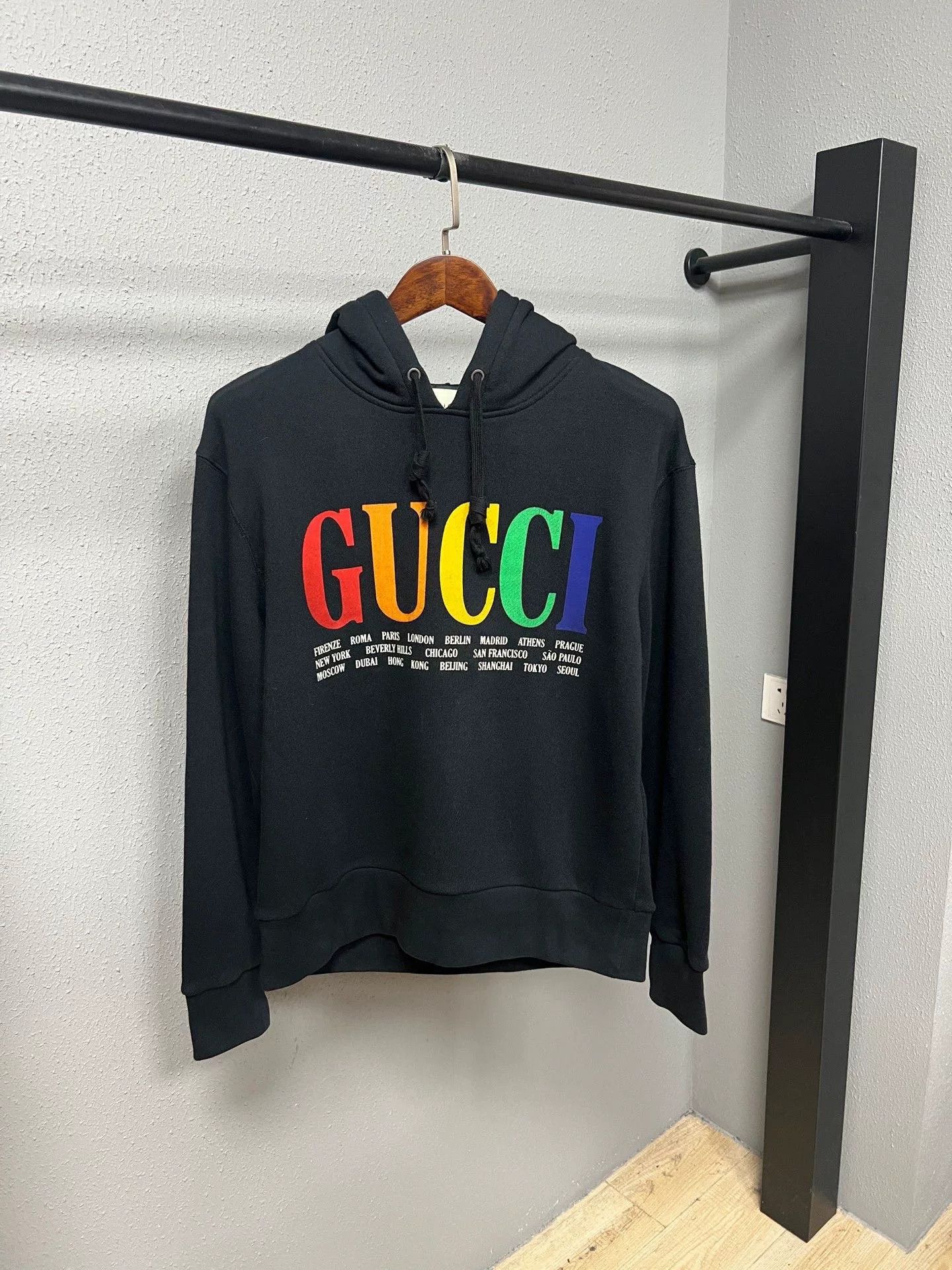 Gucci Gucci City Limited Rainbow Slogan Hoodie Size US XS / EU 42 / 0 - 1 Thumbnail