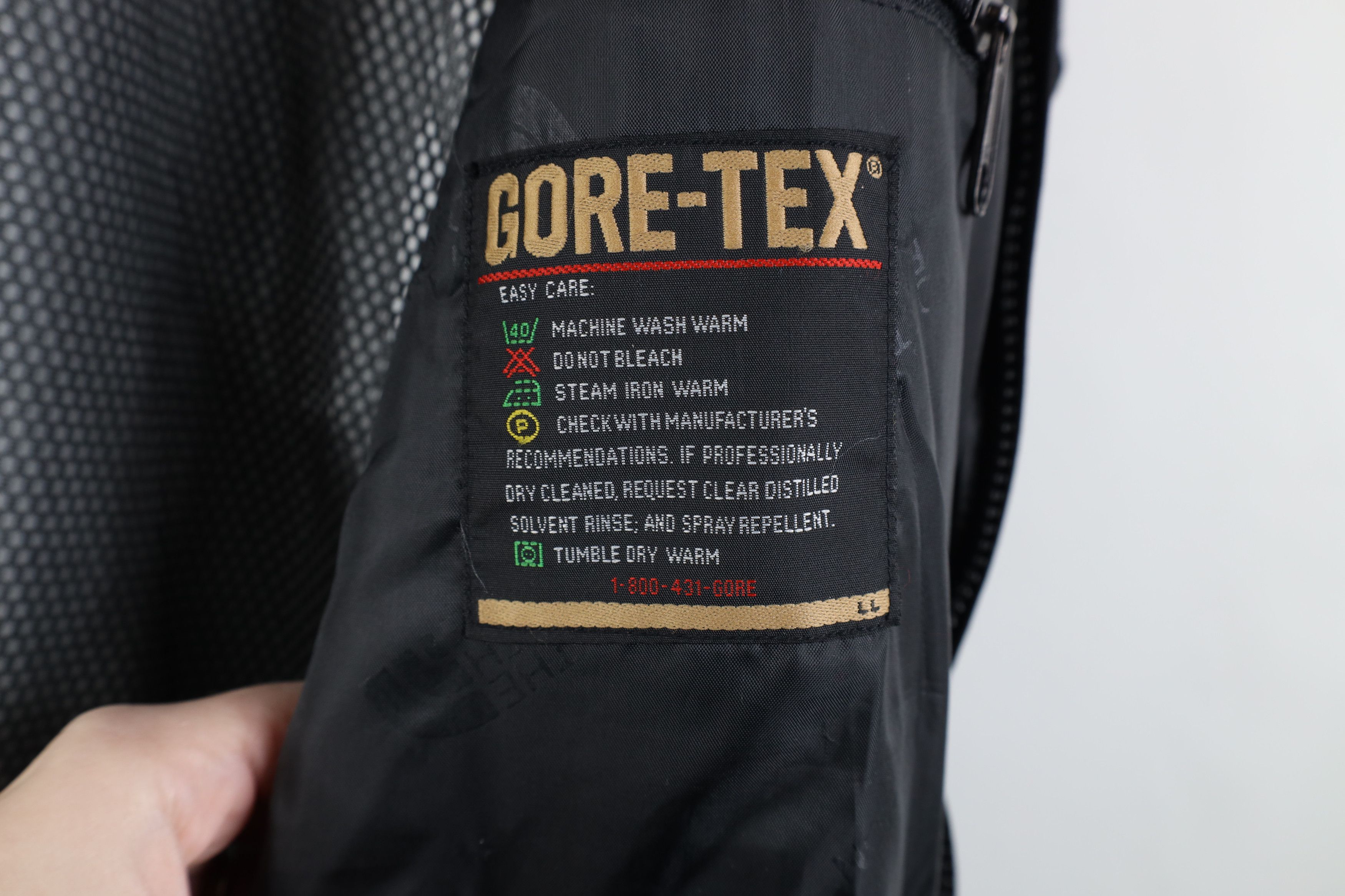 The North Face Vintage 90s The North Face Goretex Ripstop Hooded Jacket Size US M / EU 48-50 / 2 - 13 Thumbnail