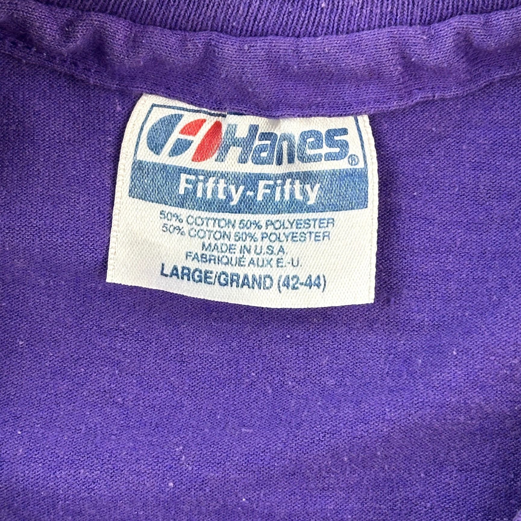Hanes VINTAGE Hanes Fifty Fifty Shirt Mens Large Charleston Sailboat Single Stitch USA Shirt Mens Large Purple 90s Art Classic Retro USA Mens Size US L / EU 52-54 / 3 - 5 Thumbnail
