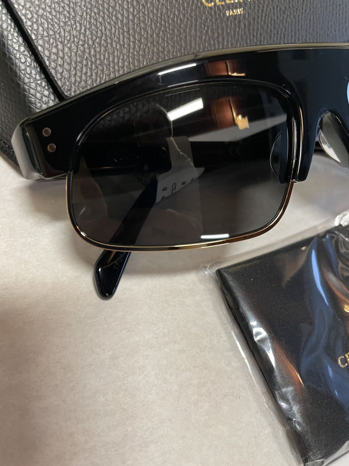Celine CELINE CL40107U 01A 60MM Black/Smoke Rectangle Sunglasses Size ONE SIZE - 3 Thumbnail