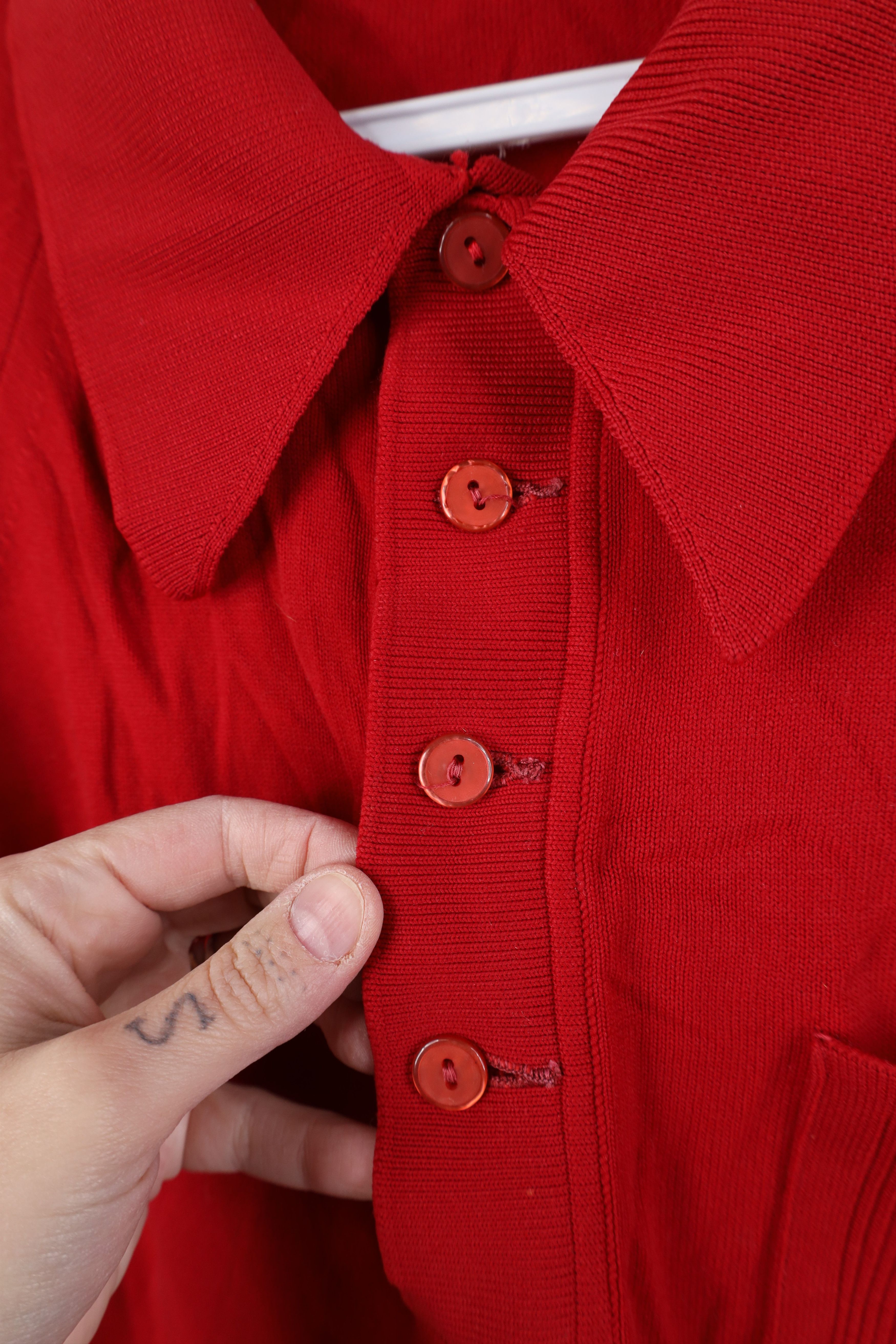 Vintage Vintage 50s 60s Streetwear Knit Collared Pullover Polo Red Size US L / EU 52-54 / 3 - 6 Thumbnail