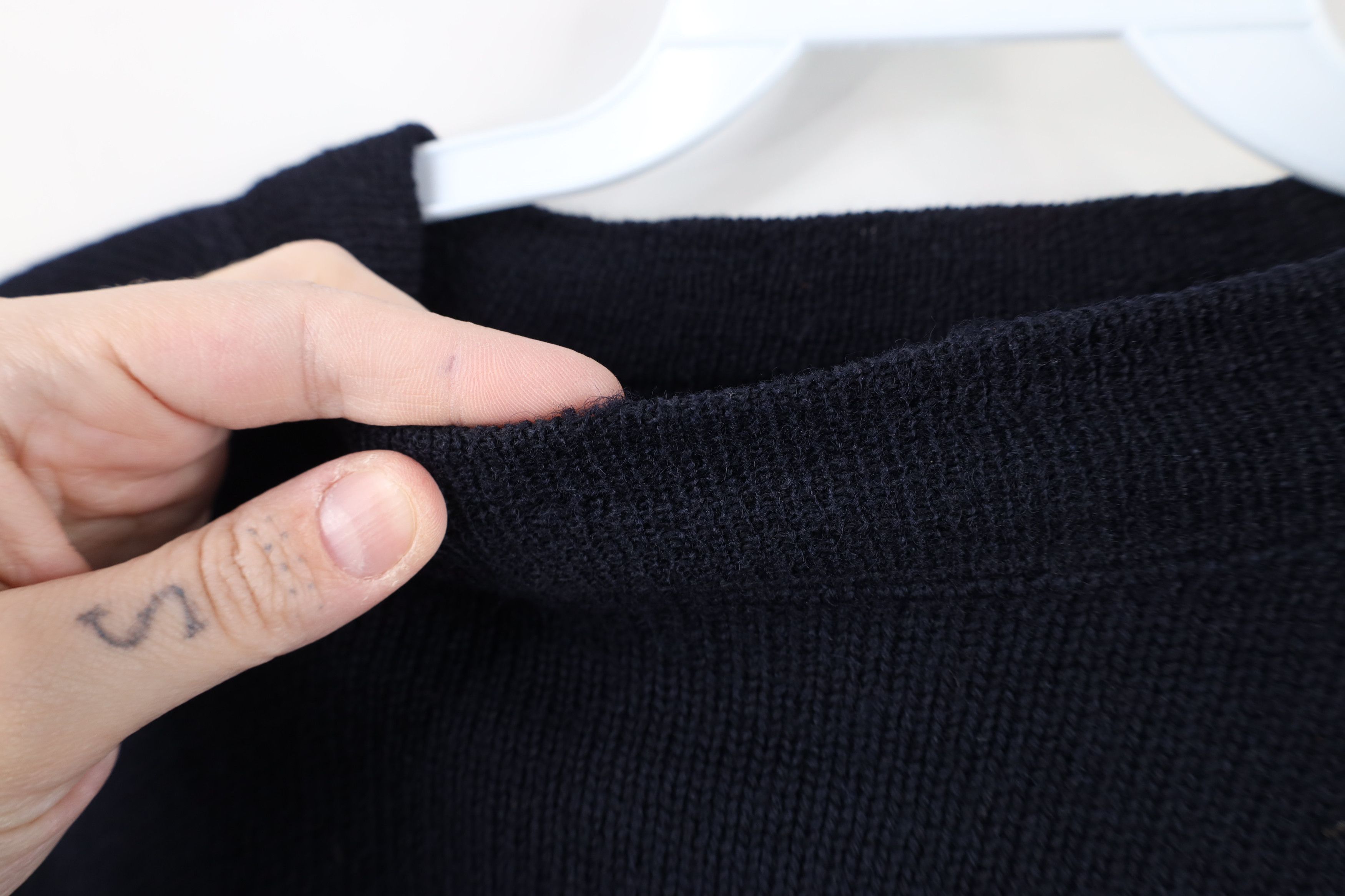 Vintage Vintage 40s Military World War II Wool Naval Sweater USA Size US S / EU 44-46 / 1 - 9 Thumbnail