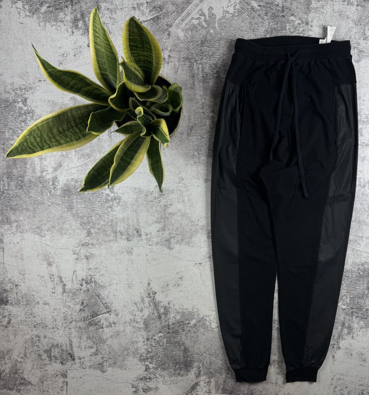 Andrea Ya'aqov Andrea Yaaqov Y2K Avant Gard Cotton Design Nylon Sweat Pants Trousers Bottoms Size US 30 / EU 46 - 1 Thumbnail