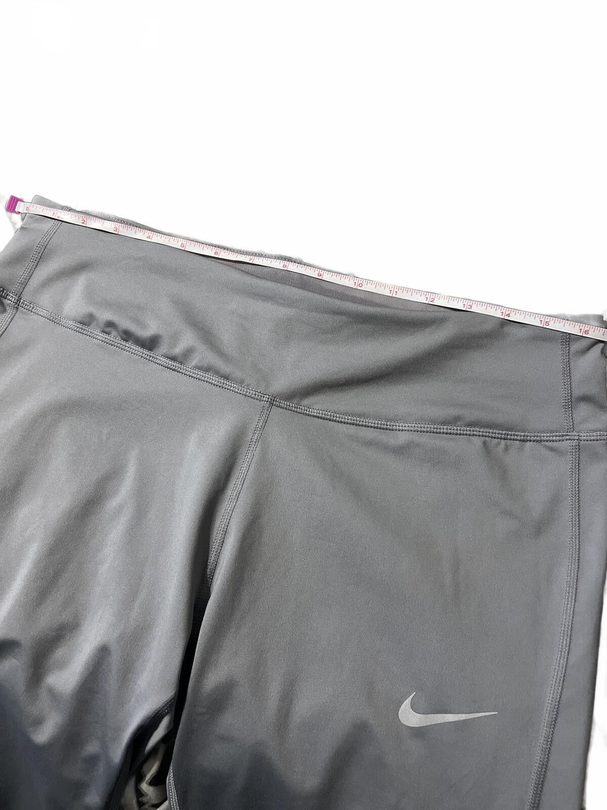 Nike Nike Women's Gray Athletic Leggings with Side Pockets XL Size 40" / US 18 - 7 Thumbnail