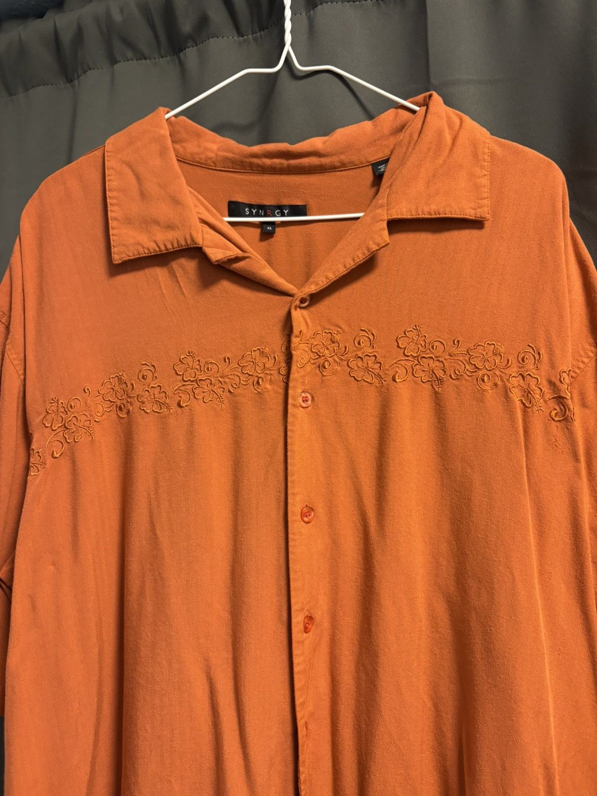 Other SYNRGY Orange Floral Woven Embroidered Button-Up Men's XL Size US XL / EU 56 / 4 - 5 Thumbnail
