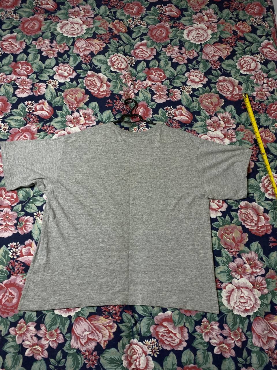 Tommy Hilfiger × Vintage Vintage Tommy Hilfiger center logo Flag Tee Size US XL / EU 56 / 4 - 14 Thumbnail