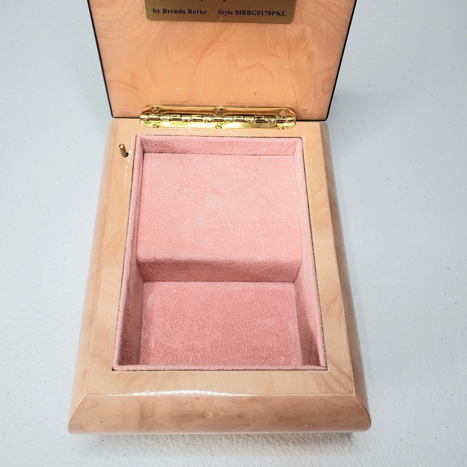 Vintage Ercolano Limited Edition A Gift Of Love Jewelry Music Box Size ONE SIZE - 9 Thumbnail